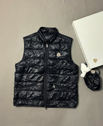 Load image into Gallery viewer, Moncler Gui Down Gilet Navy - Large
