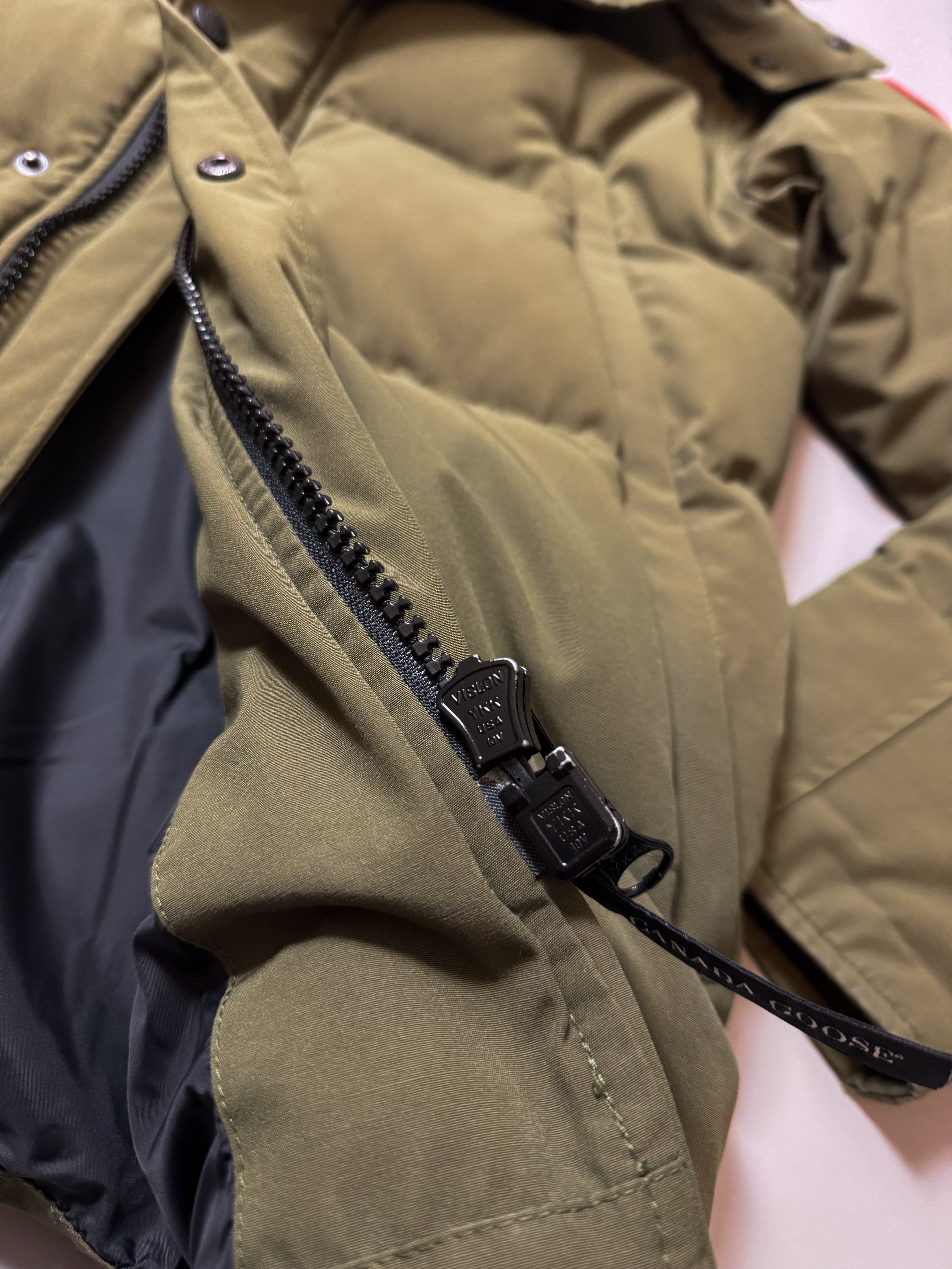 Canada Goose Military Green Wyndham Parka - S