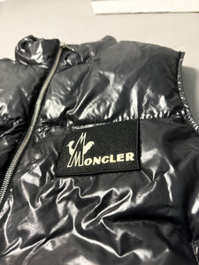 Moncler Black Banker Gilet - Large