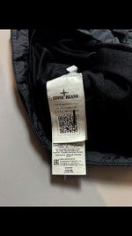 Load image into Gallery viewer, Stone Island Black Zip Pocket Nylon Overshirt - Large
