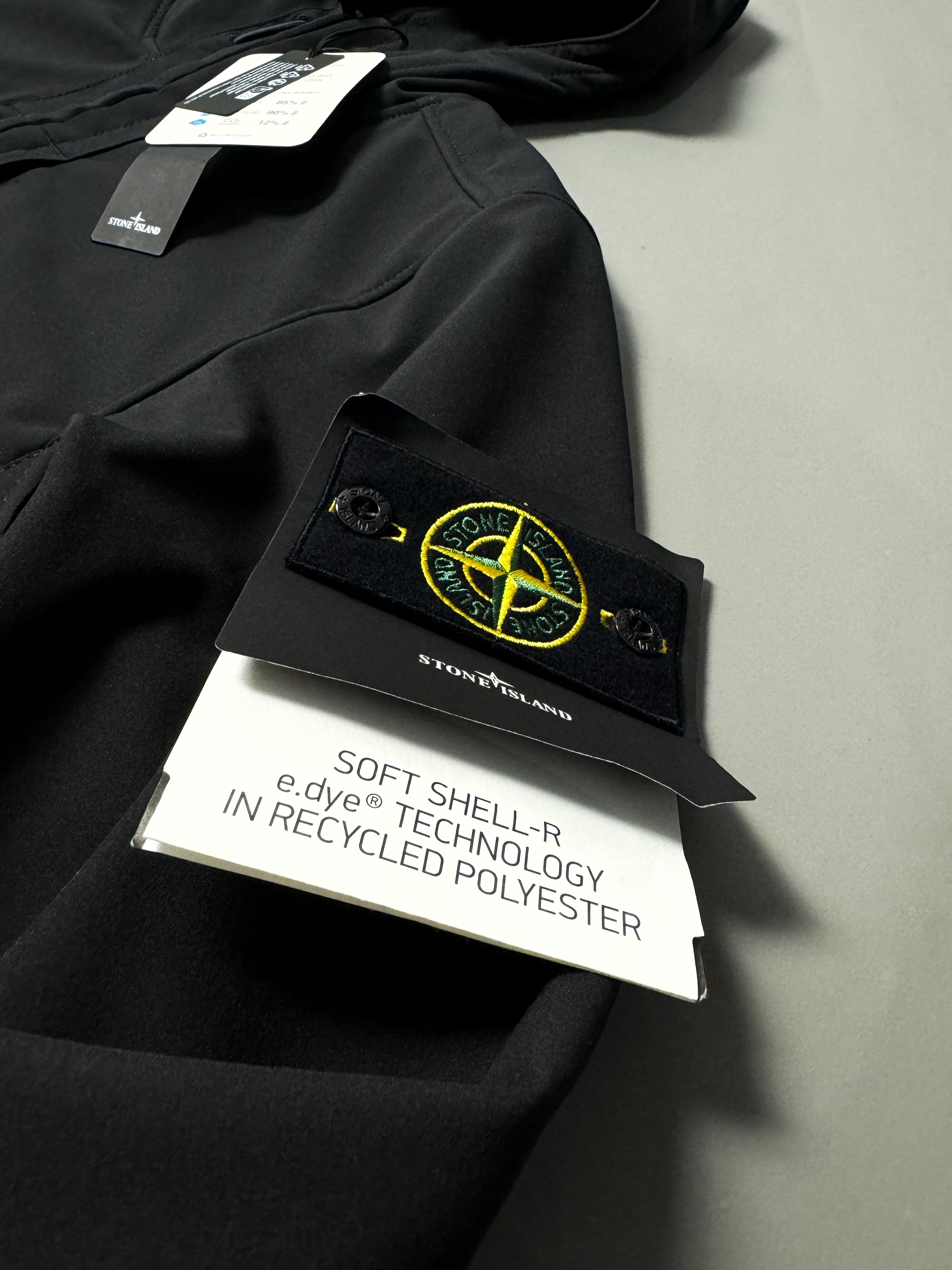 Stone Island Black Re Dye Technology Soft Shell R Jacket - Small